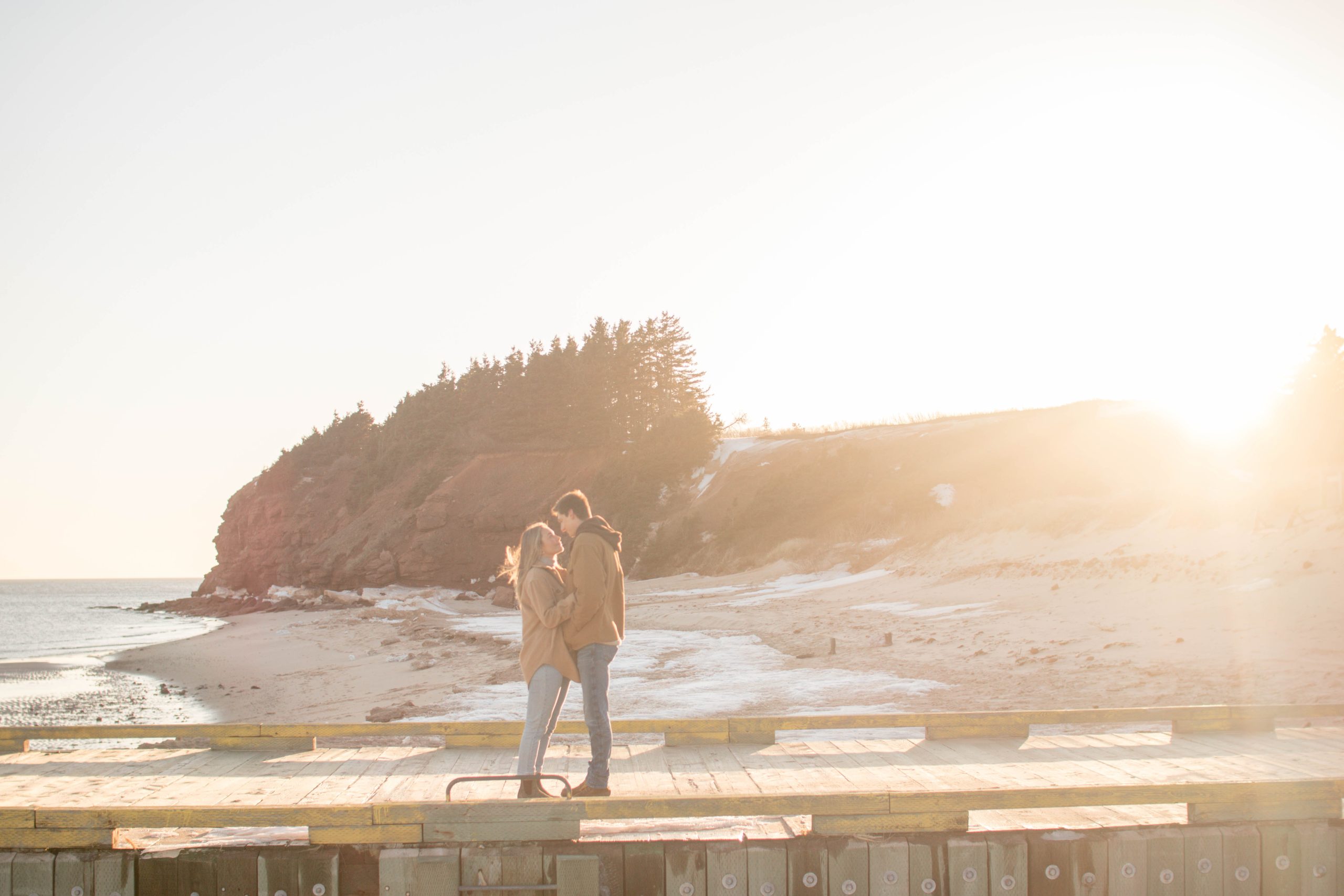 kissing on the pier